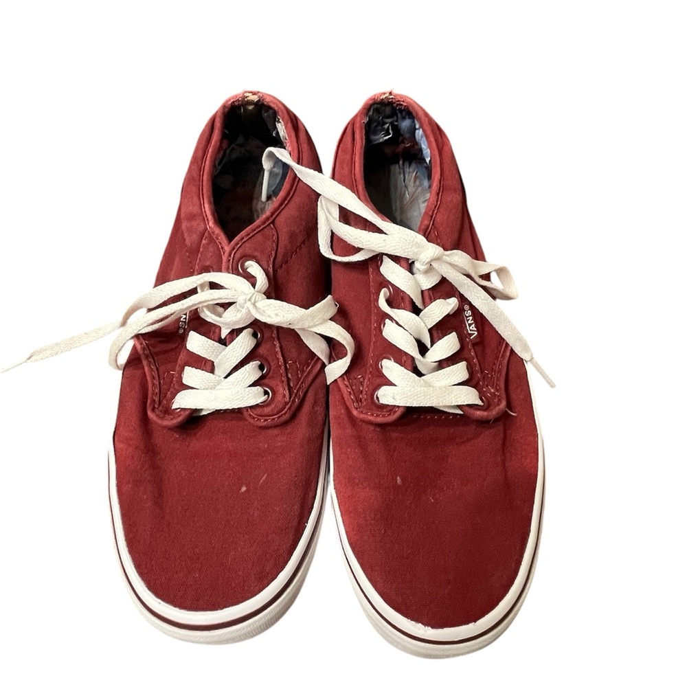 VANS burgundy laced shoes, women’s 9.5 - classic van skate shoe